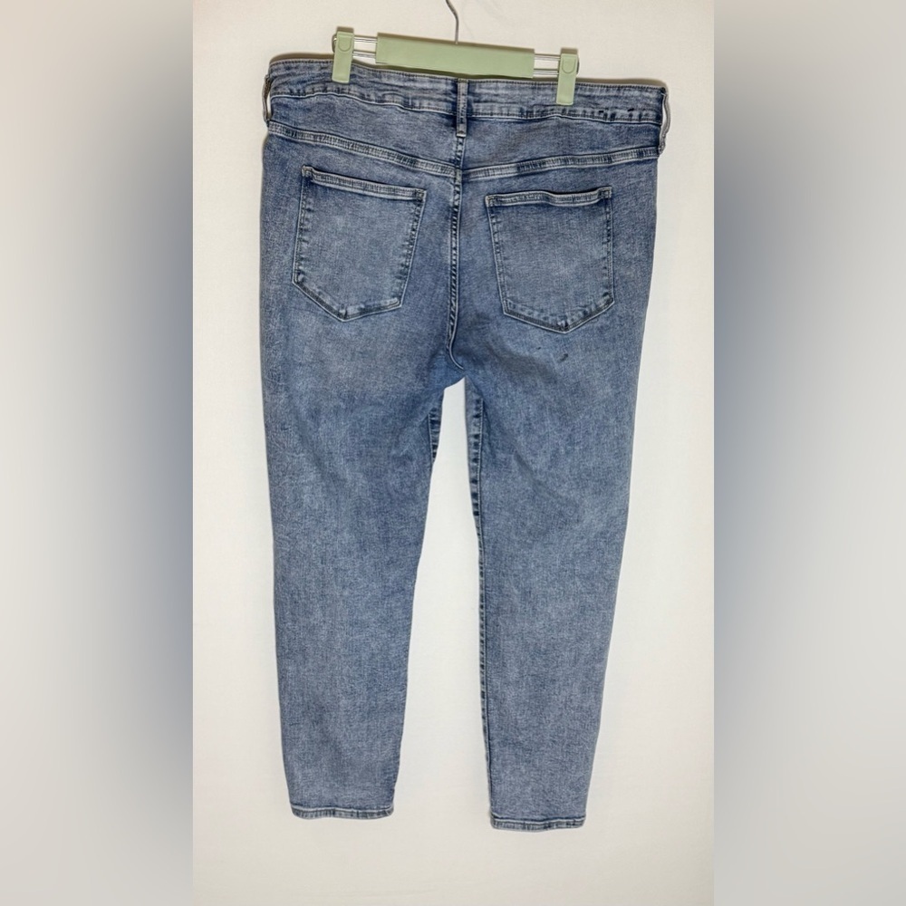 Gap Universal Skinny Jeans โข Womenโs size 16 - Picture 2 of 6